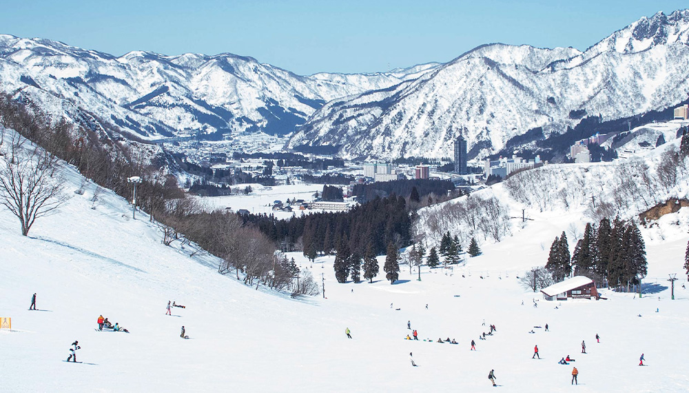 Yuzawa Nakazato Snow Resort